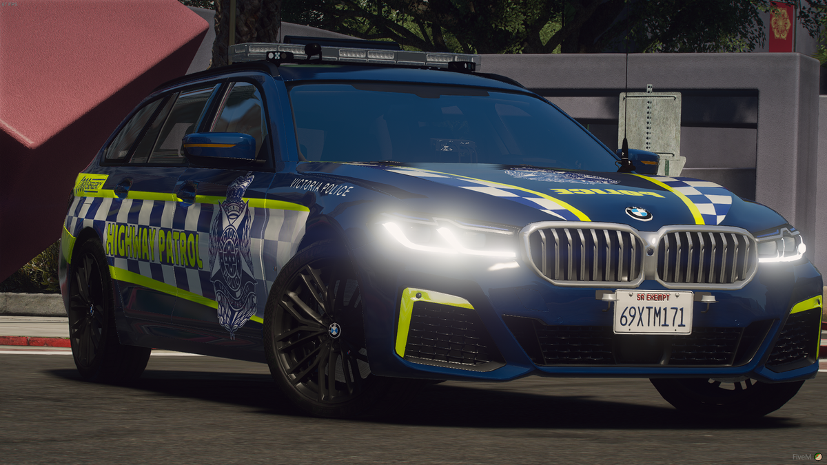 VicPol BMW 2021 G31-530D Uplift Marked Highway Patrol – Piping ...
